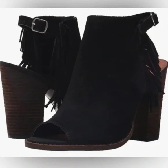 Black Lucky Brand Suede Fringe Boho Open Toe Block Heels - Picture 2 of 7